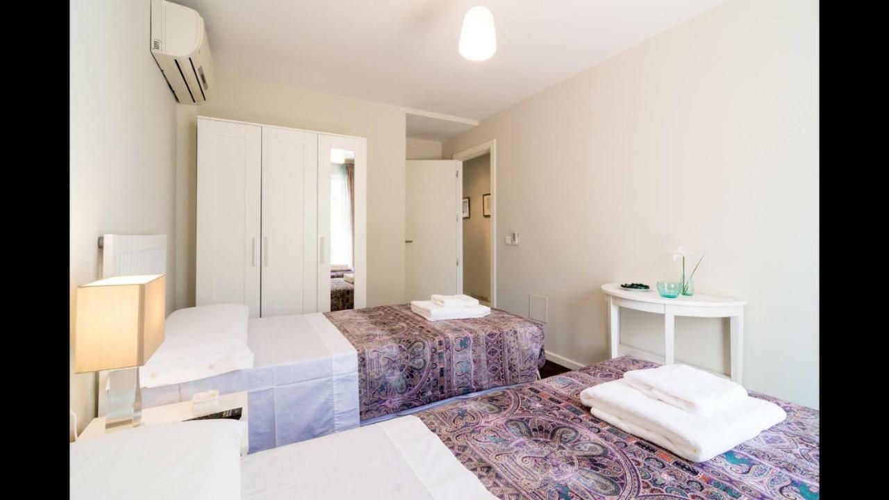 Kentia Rooms Malaga Exterior photo